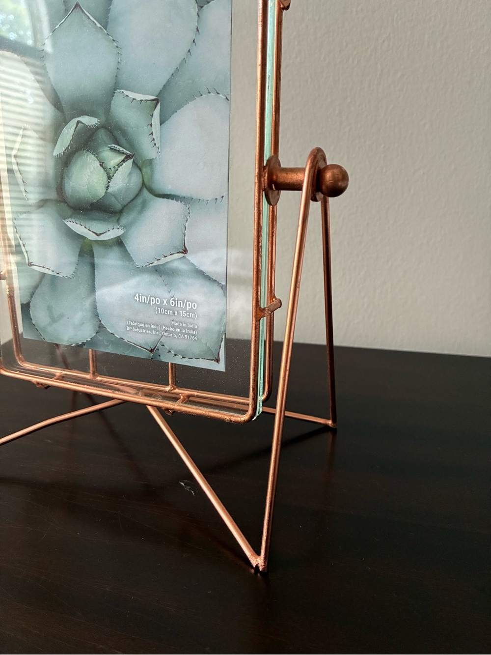 Rustic Copper Tone Metal Photo Frame Stand - Picture 4 of 13